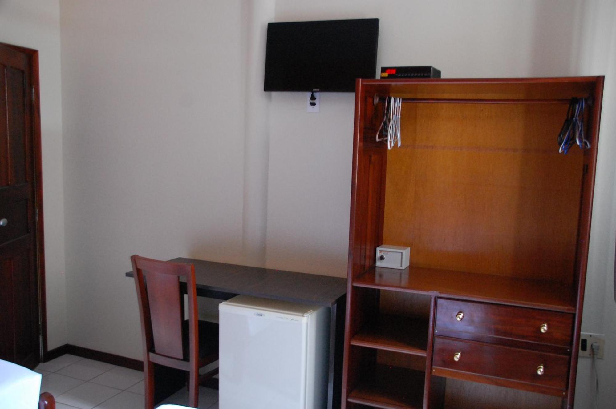 Hotel Netuno Beach Suites Fortaleza  Phòng bức ảnh